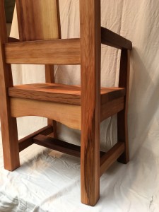 cedar chair 6 (with arms)